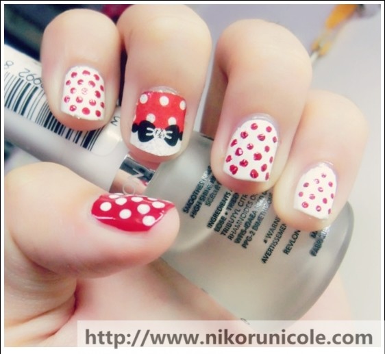 diy cute polka dot nails