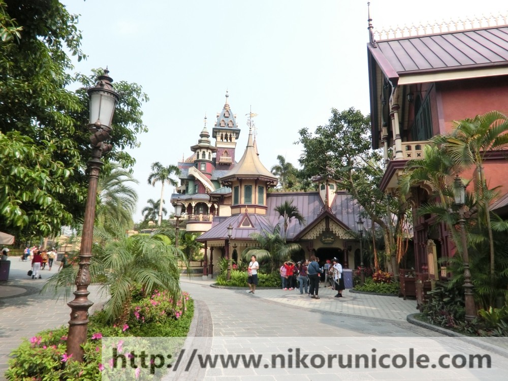 Travel-Hong-Kong-Disneyland-Lifestyle-Blogger-Nikoru-Nicole28