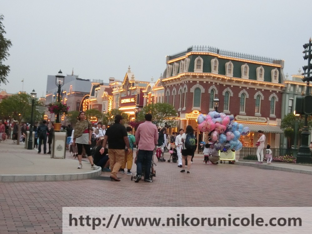 Travel-Hong-Kong-Disneyland-Lifestyle-Blogger-Nikoru-Nicole36